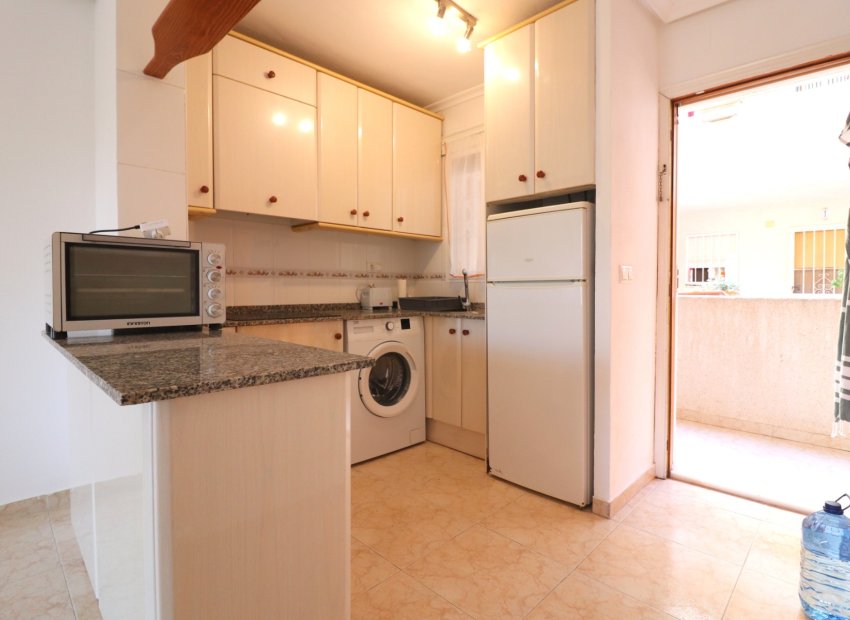 Reventa - Apartamento / piso - Torrevieja - San Luis