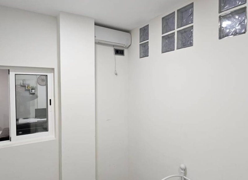 Reventa - Apartamento / piso - Villajoyosa - Playa Torres