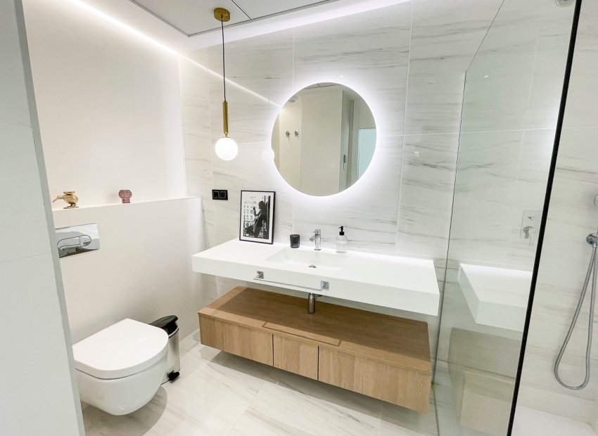 Reventa - Apartamento / piso - Villajoyosa - Playas Del Torres