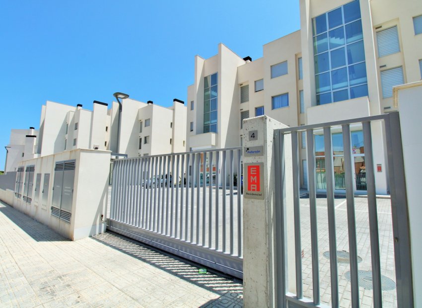 Reventa - Apartamento / piso - Villamartín - Los Dolses