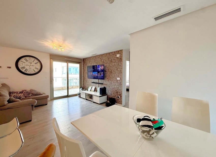 Reventa - Apartamento / piso - Villamartín - Los Dolses