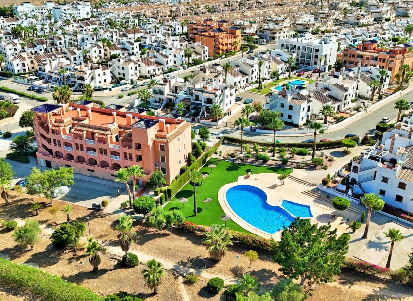 Reventa - Apartamento / piso - Villamartín - PAU 8