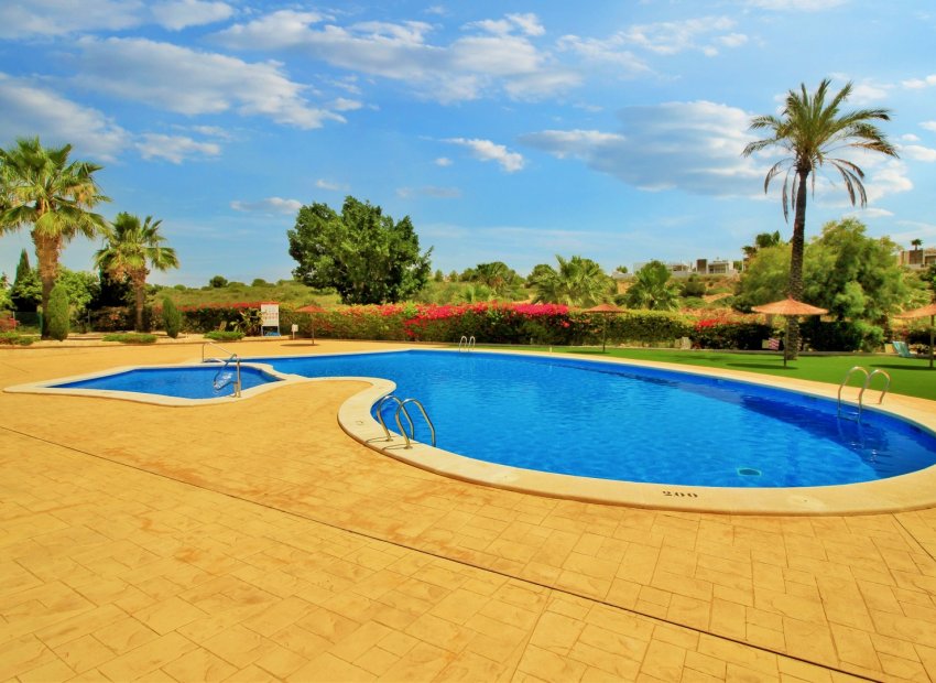 Reventa - Apartamento / piso - Villamartín - PAU 8