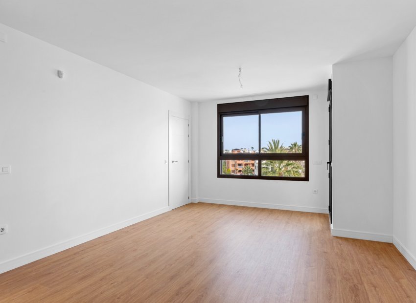 Reventa - Apartamento / piso - Villamartín - PAU 8