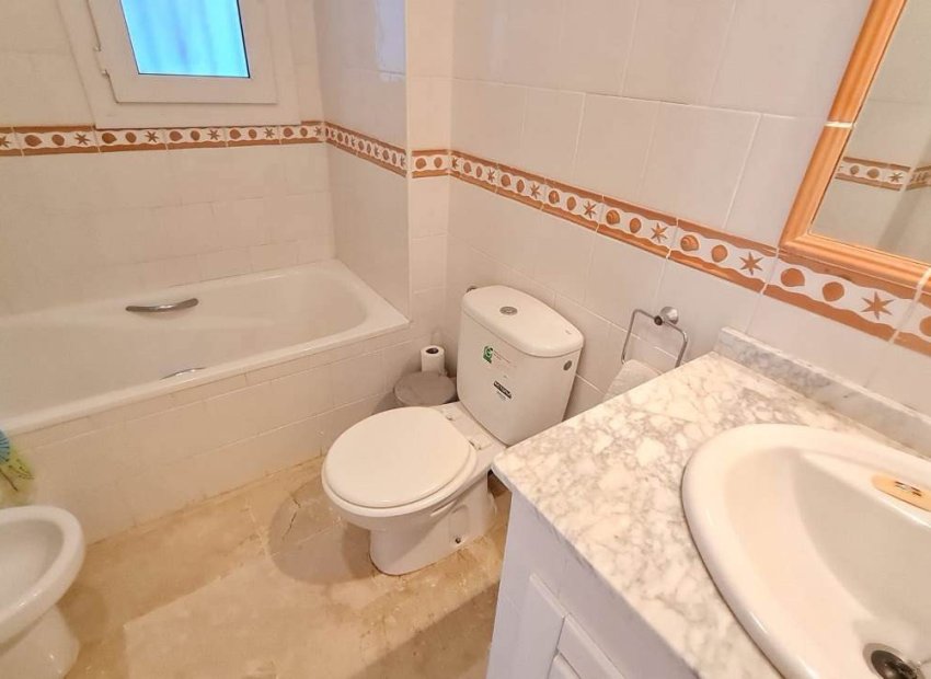 Reventa - Apartamento / piso - Villamartín - PAU 8