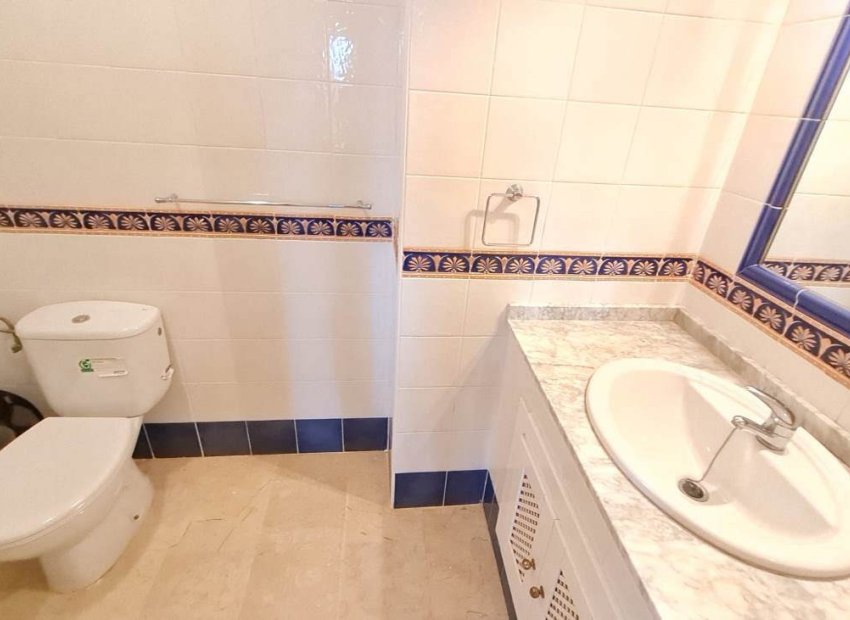 Reventa - Apartamento / piso - Villamartín - PAU 8