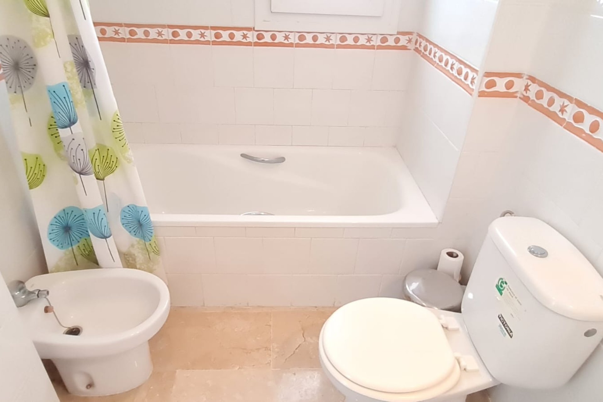 Reventa - Apartamento / piso - Villamartín - PAU 8
