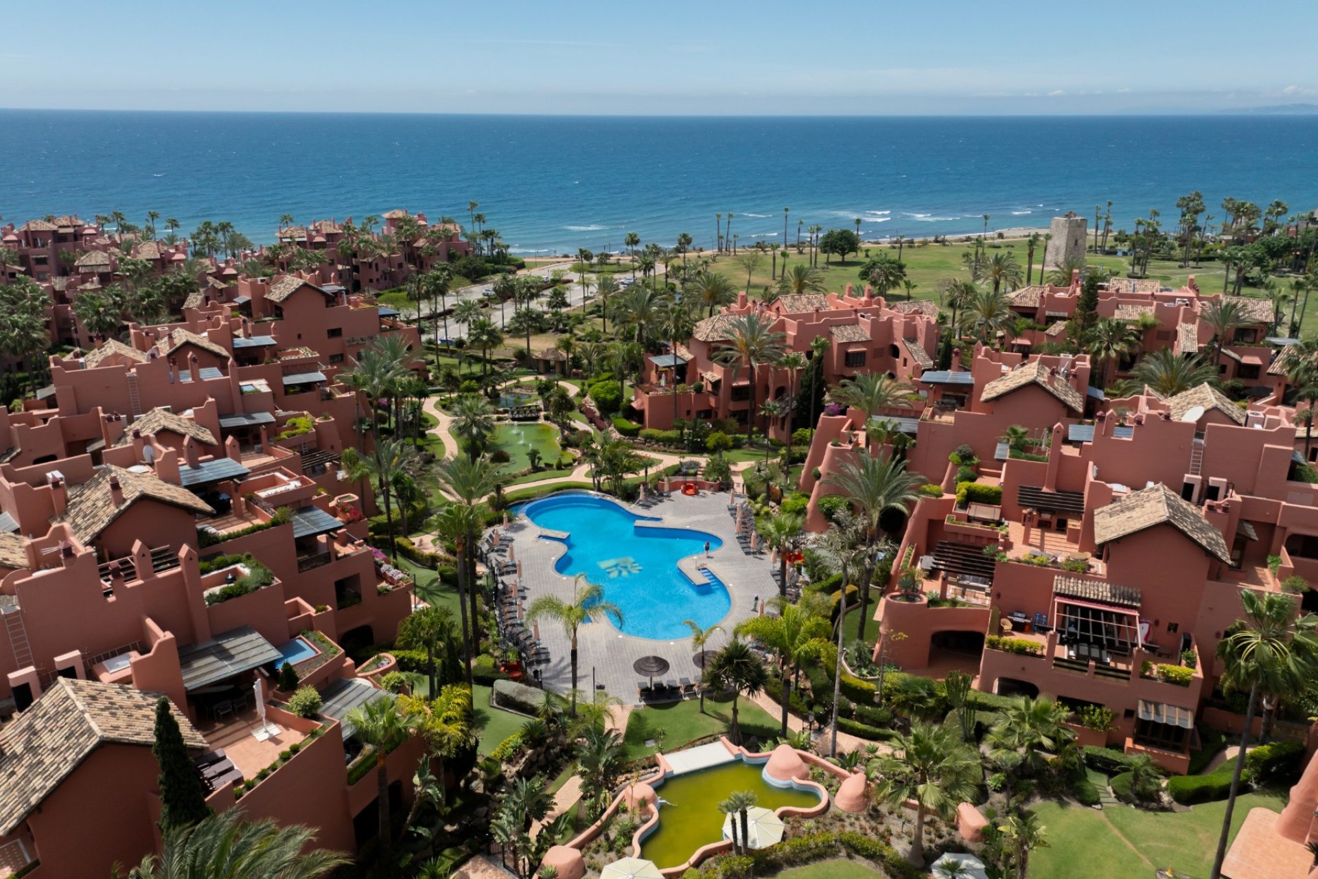 Reventa - Apartments - Flats - Estepoa - New Golden Mile