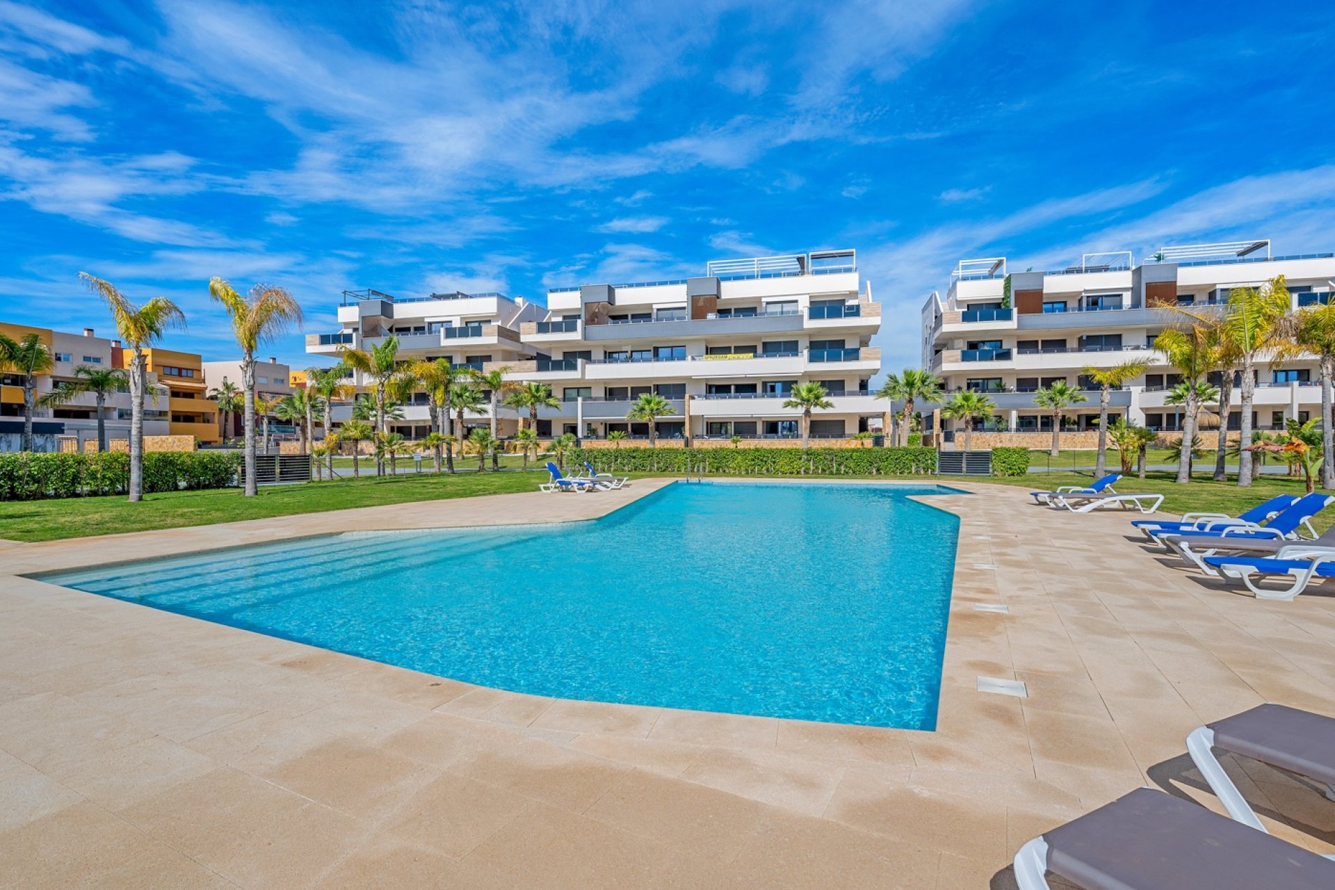 Reventa - Apartments - Flats - Orihuela Costa - Playa Flamenca