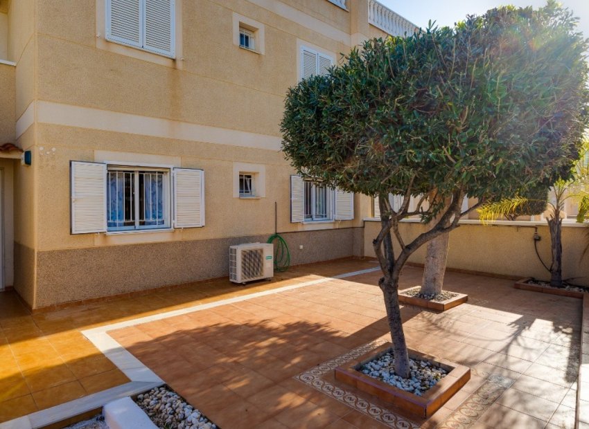 Reventa - Apartments - Flats - Orihuela Costa - Playa Flamenca