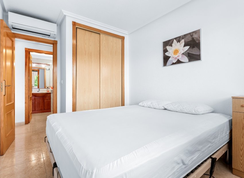 Reventa - Apartments - Flats - Orihuela Costa - Playa Flamenca