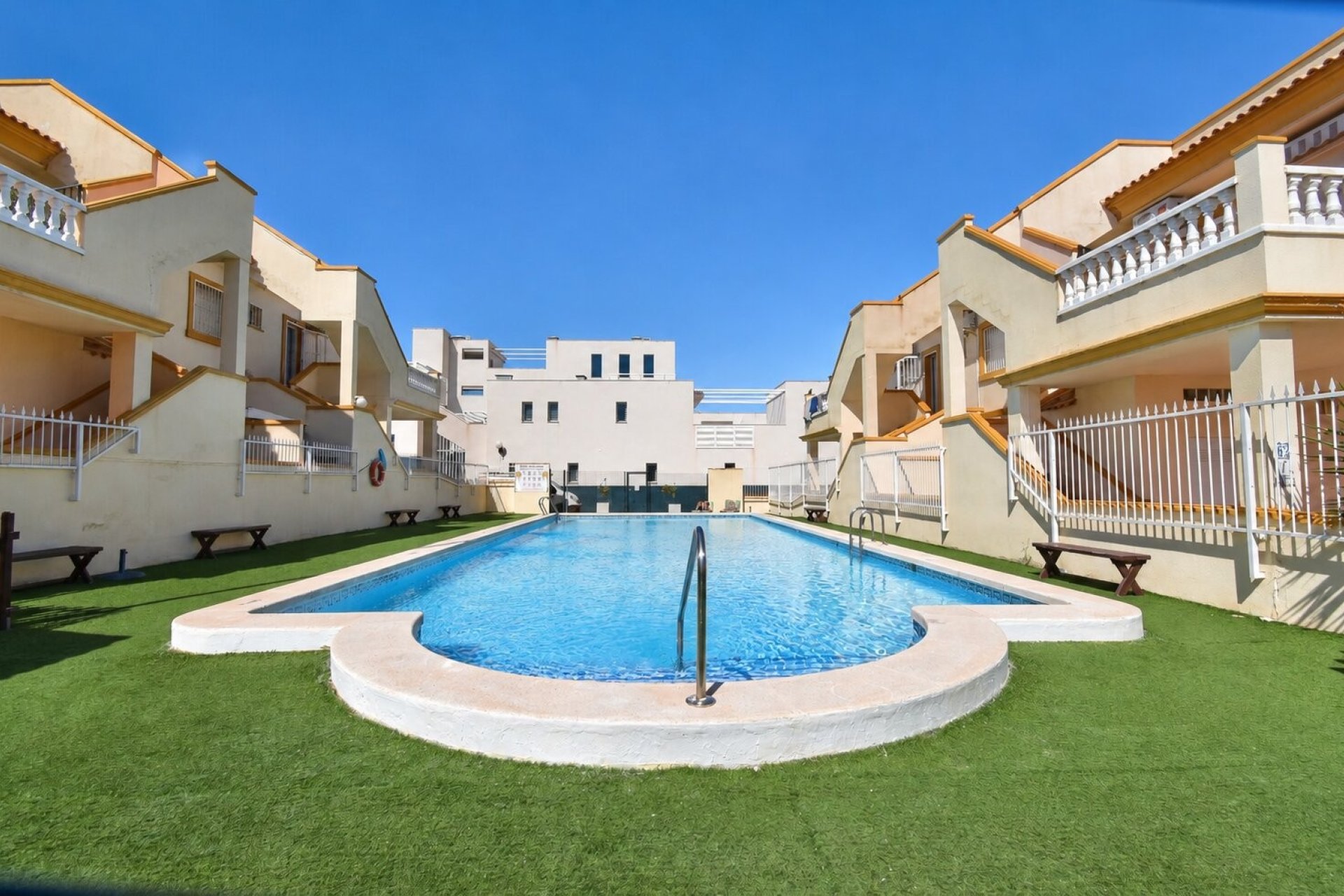 Reventa - Apartments - Flats - Orihuela Costa - Playa Flamenca