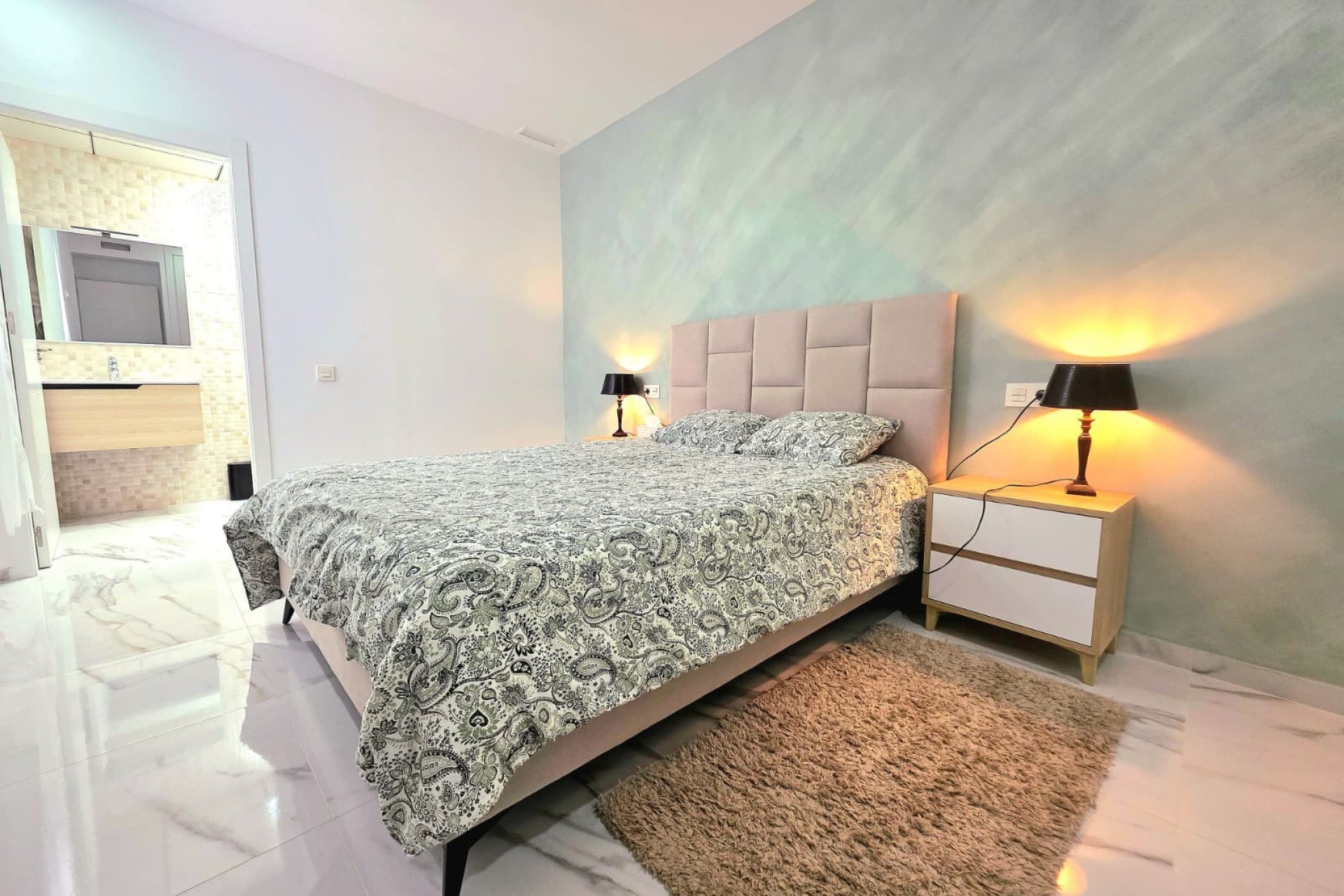 Reventa - Apartments - Flats - Torrevieia - Center