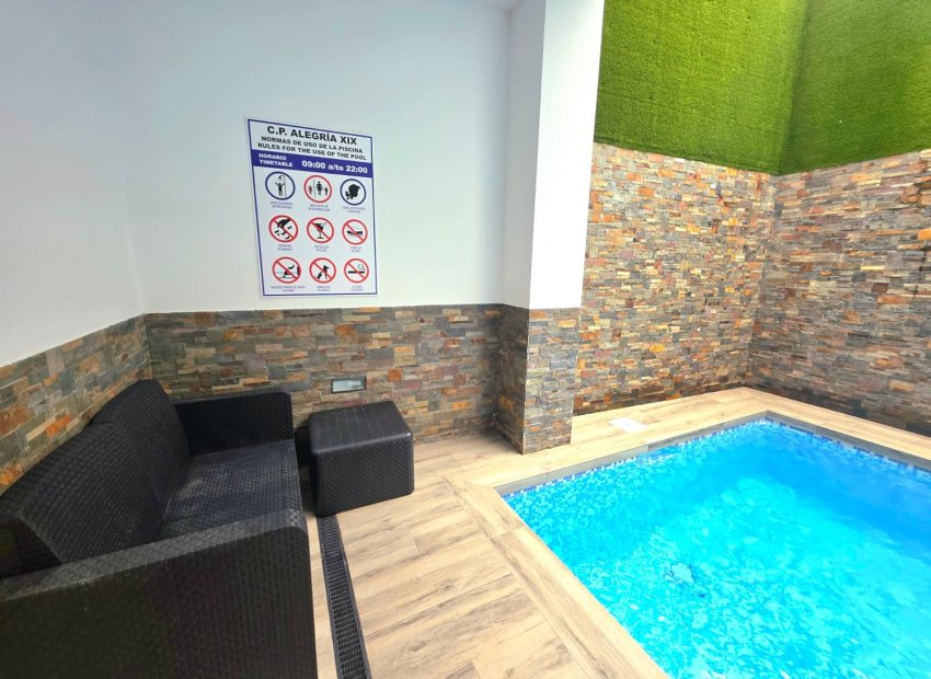Reventa - Apartments - Flats - Torrevieia - Center