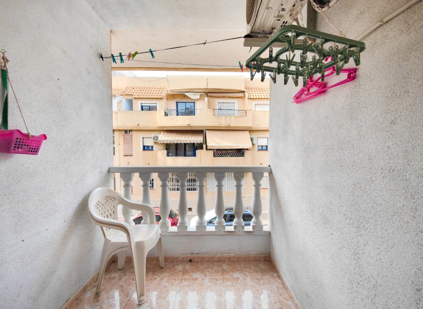 Reventa - Apartments - Flats - Torrevieia - Center