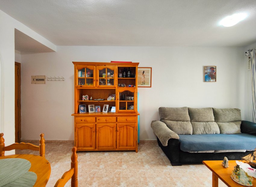 Reventa - Apartments - Flats - Torrevieia - Center