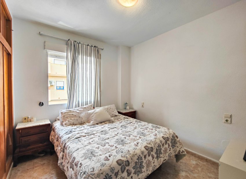 Reventa - Apartments - Flats - Torrevieia - Center