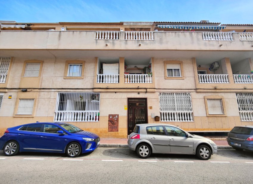 Reventa - Apartments - Flats - Torrevieia - Center