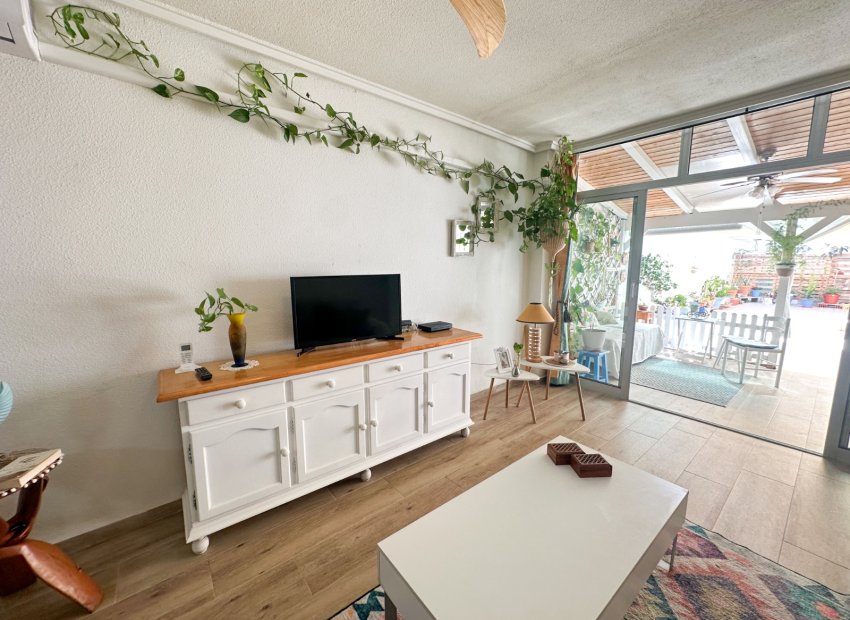 Reventa - Apartments - Flats - Torrevieia - Center