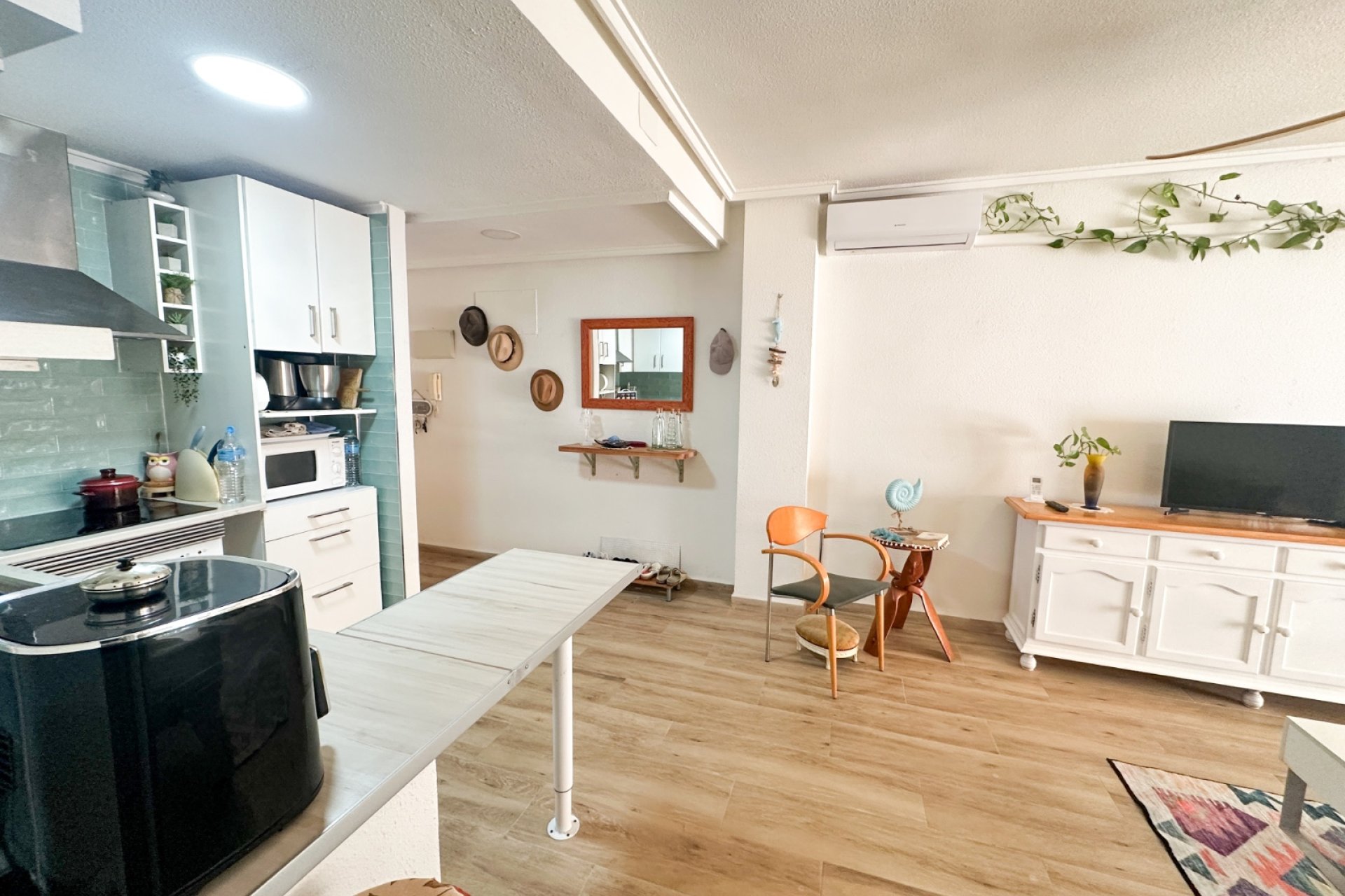 Reventa - Apartments - Flats - Torrevieia - Center