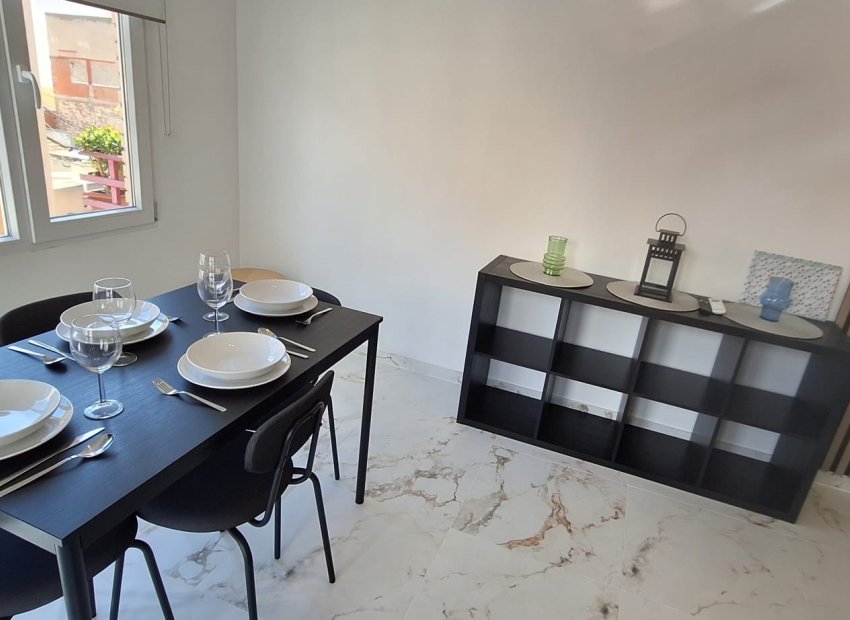 Reventa - Apartments - Flats - Torrevieia - Center
