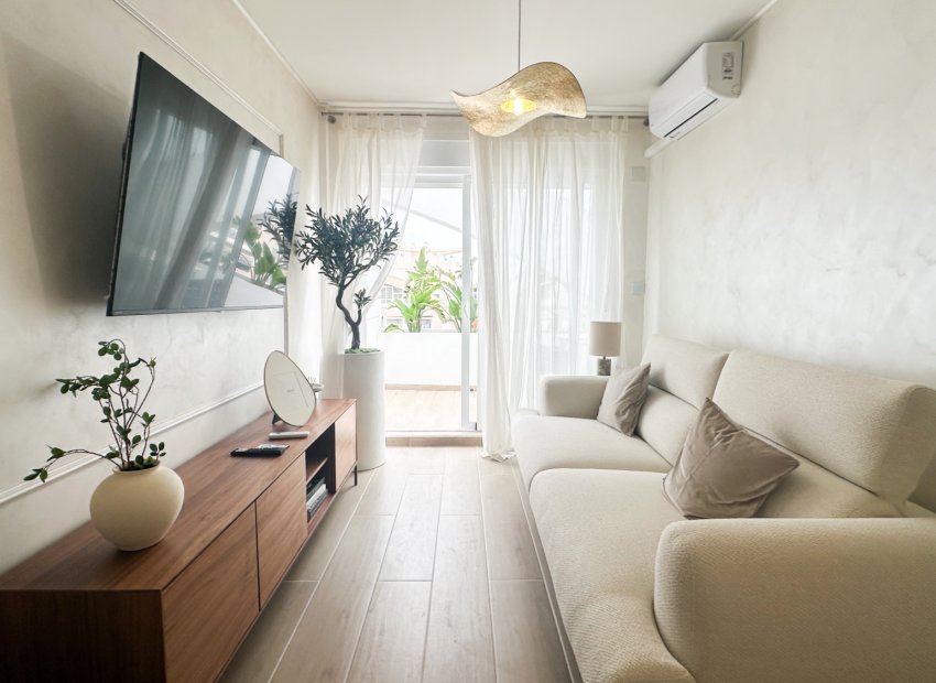 Reventa - Apartments - Flats - Torrevieia - Center