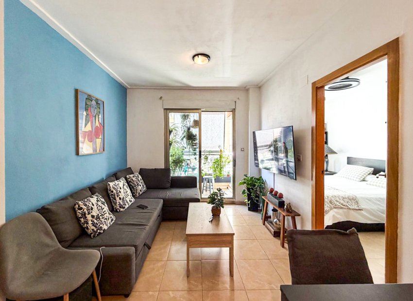 Reventa - Apartments - Flats - Torrevieia - Center