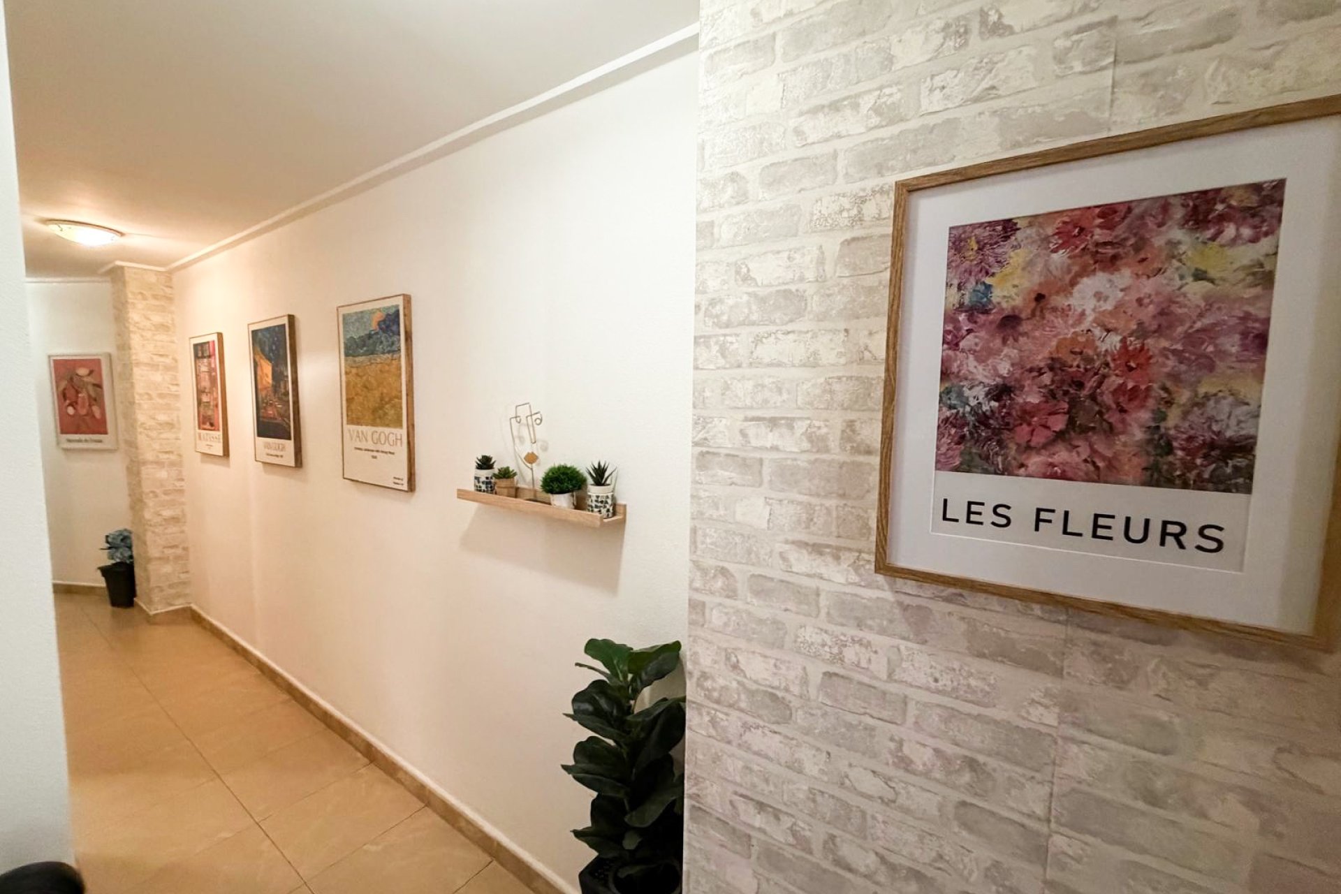 Reventa - Apartments - Flats - Torrevieia - Center