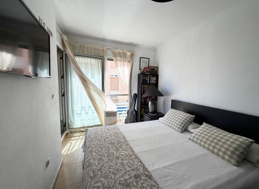 Reventa - Apartments - Flats - Torrevieia - Center