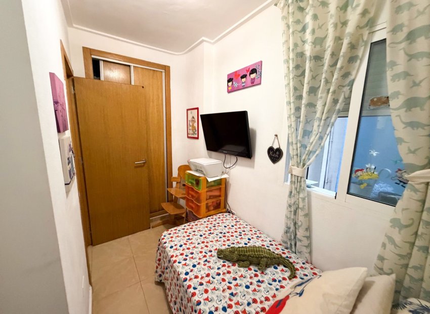 Reventa - Apartments - Flats - Torrevieia - Center