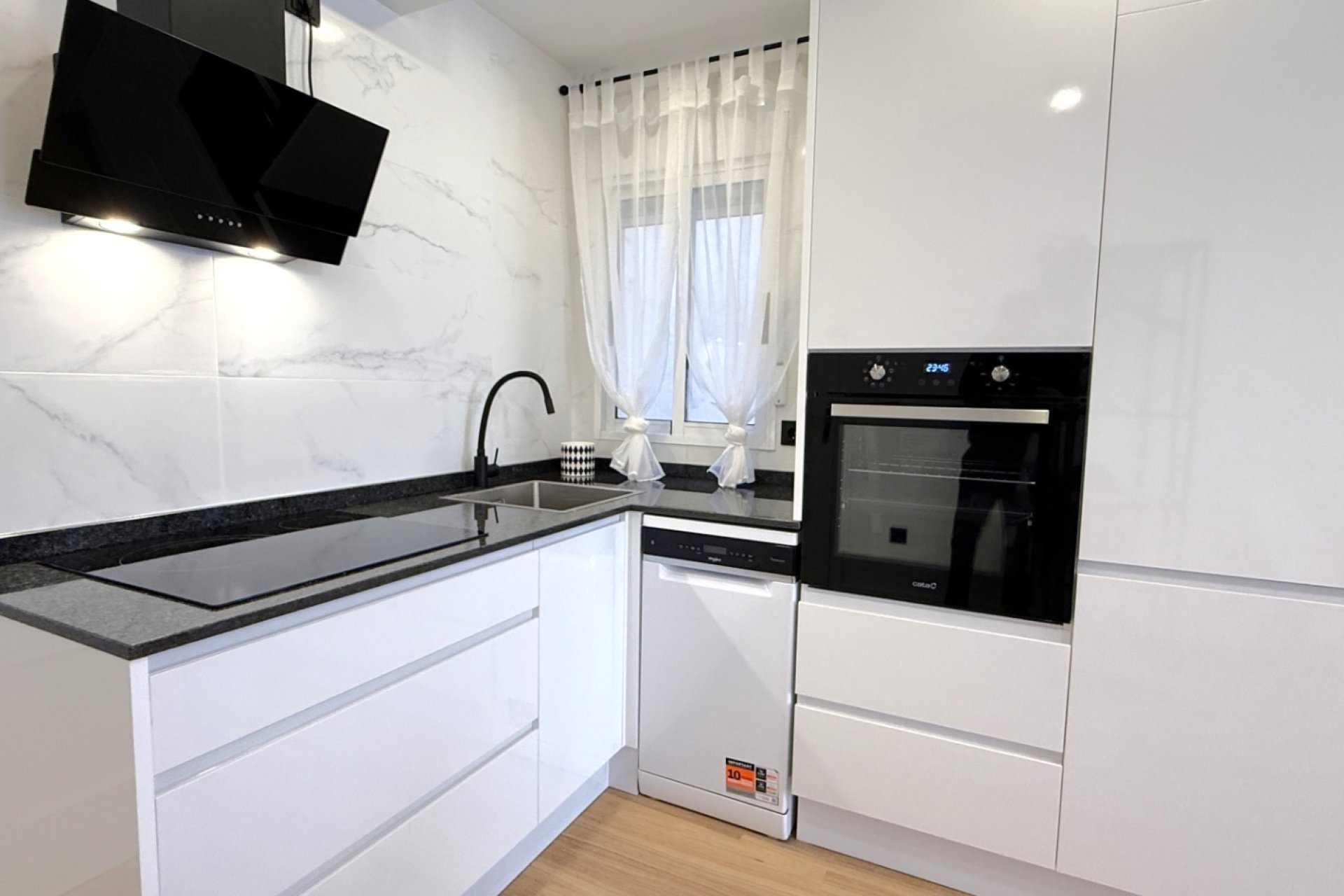 Reventa - Apartments - Flats - Torrevieia - Costa Blanca