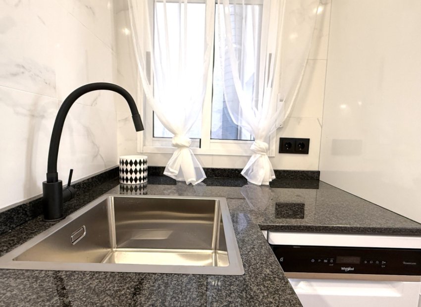 Reventa - Apartments - Flats - Torrevieia - Costa Blanca