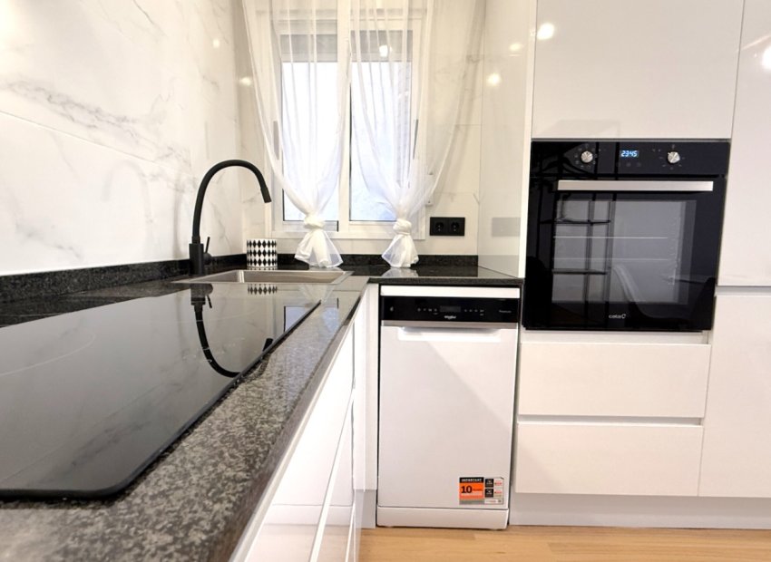 Reventa - Apartments - Flats - Torrevieia - Costa Blanca
