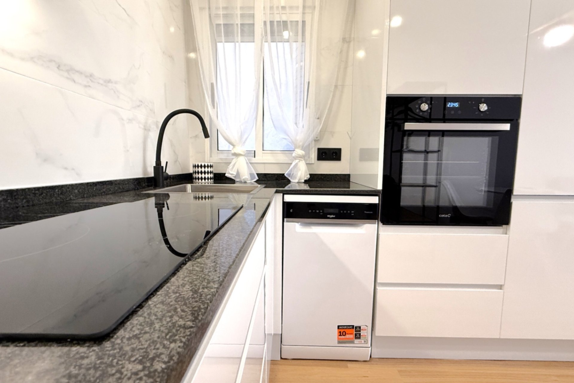 Reventa - Apartments - Flats - Torrevieia - Costa Blanca