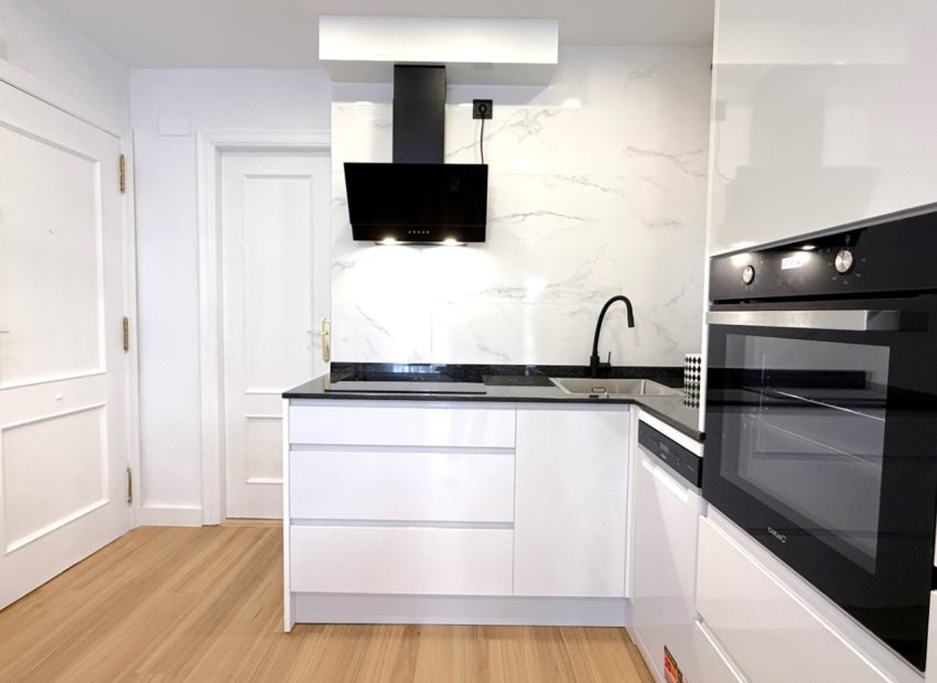 Reventa - Apartments - Flats - Torrevieia - Costa Blanca