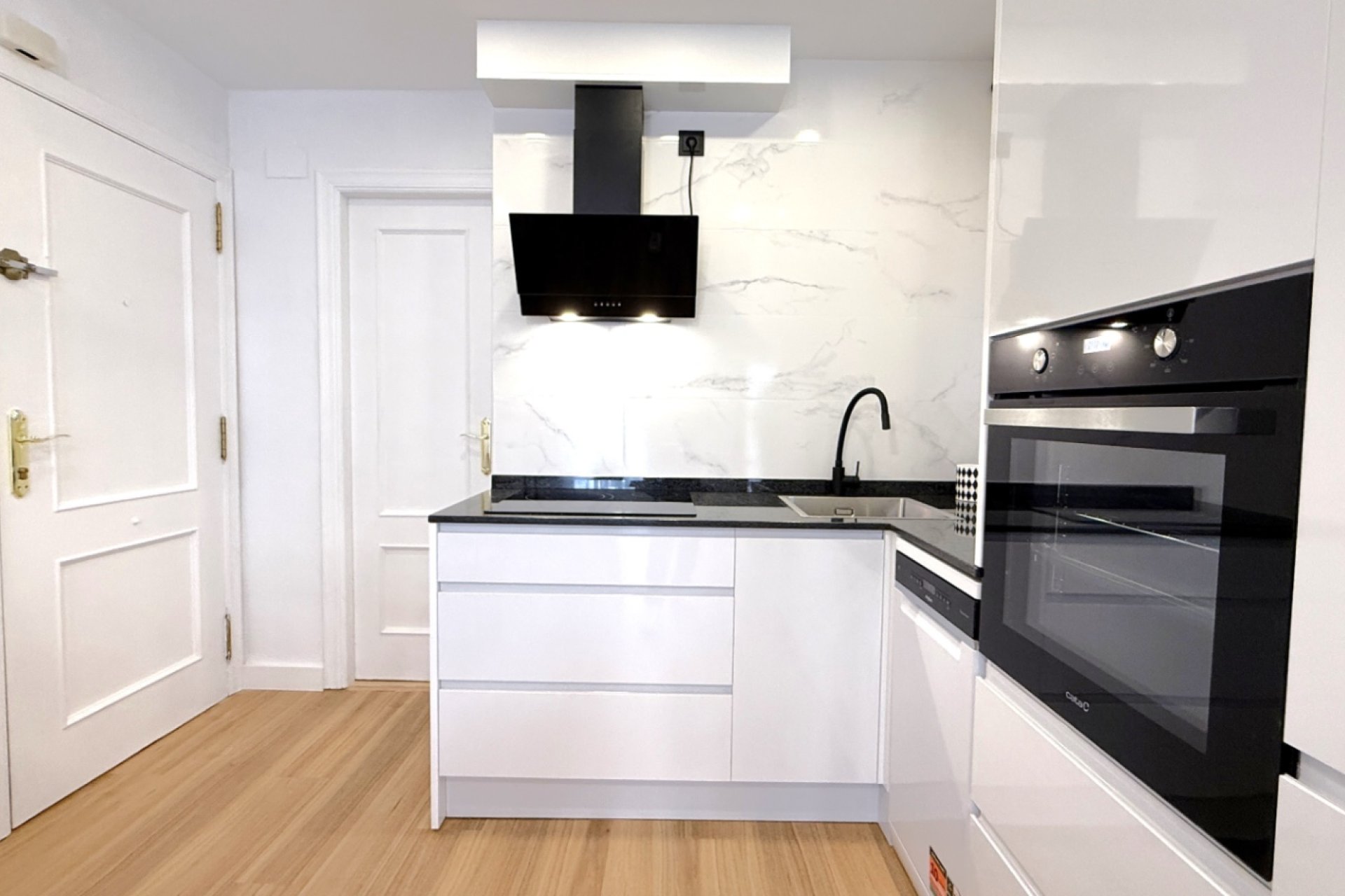 Reventa - Apartments - Flats - Torrevieia - Costa Blanca