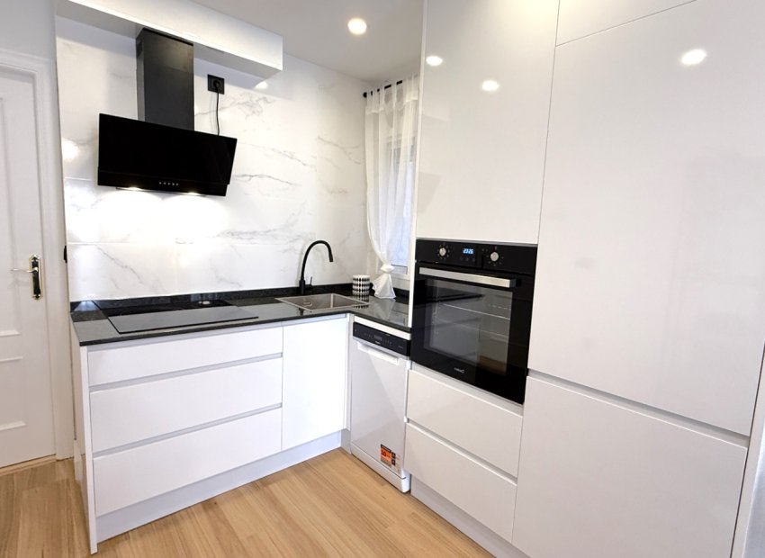 Reventa - Apartments - Flats - Torrevieia - Costa Blanca