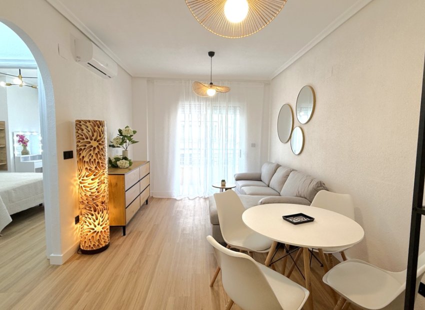 Reventa - Apartments - Flats - Torrevieia - Costa Blanca