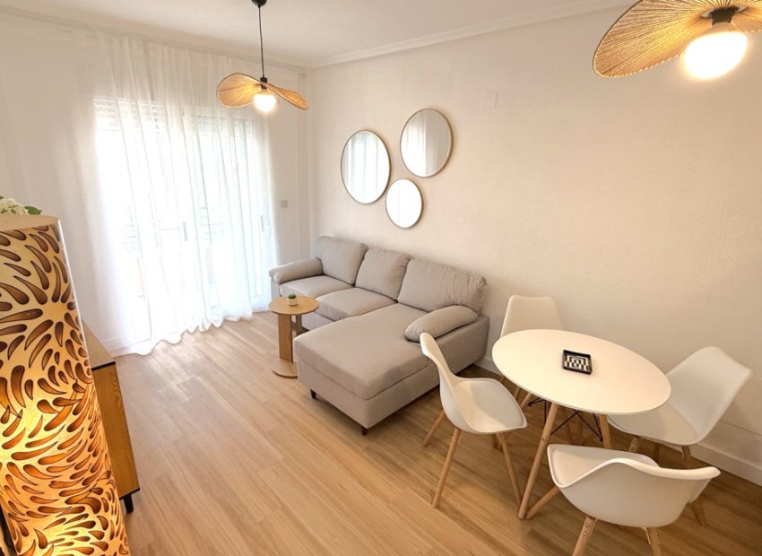 Reventa - Apartments - Flats - Torrevieia - Costa Blanca