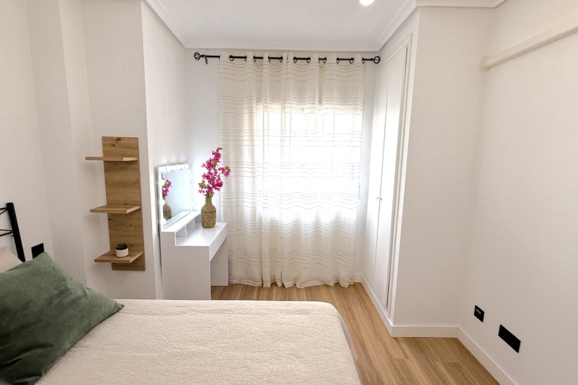 Reventa - Apartments - Flats - Torrevieia - Costa Blanca