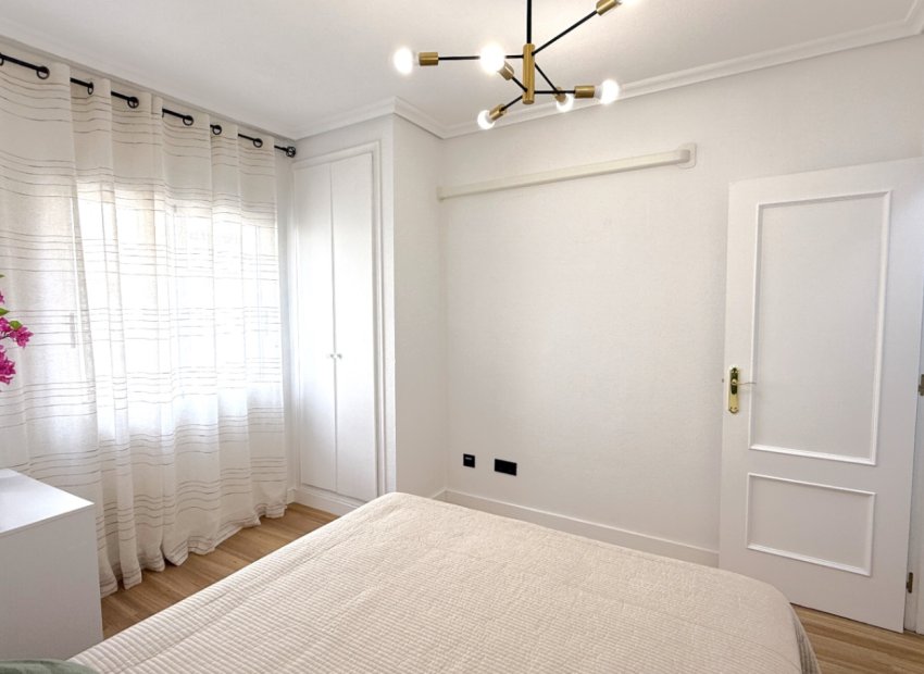 Reventa - Apartments - Flats - Torrevieia - Costa Blanca