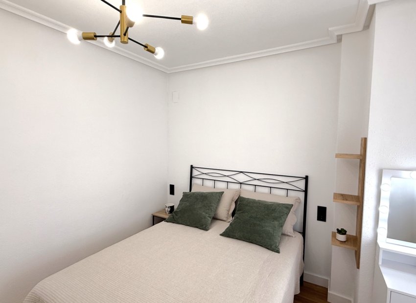 Reventa - Apartments - Flats - Torrevieia - Costa Blanca
