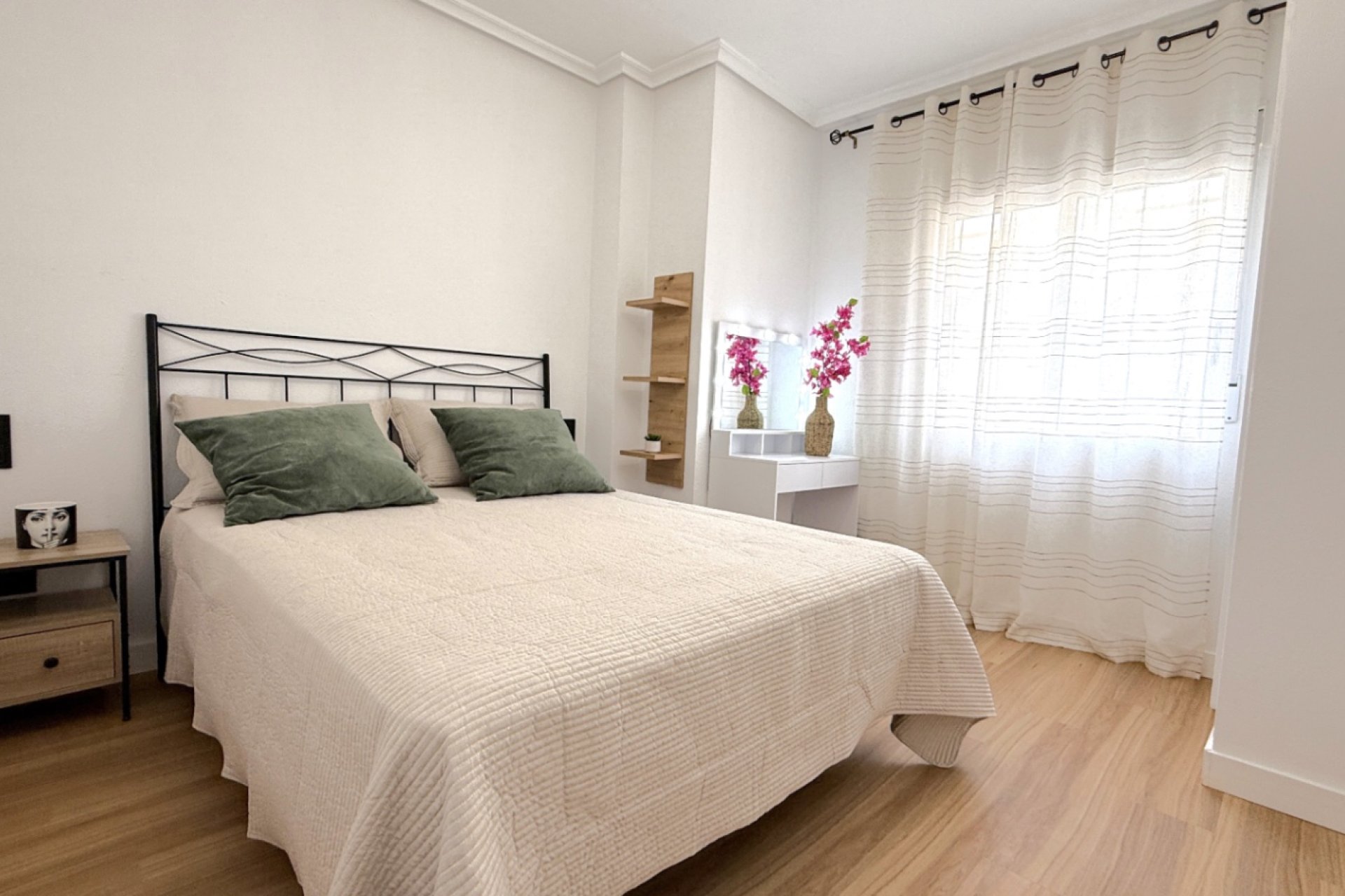 Reventa - Apartments - Flats - Torrevieia - Costa Blanca