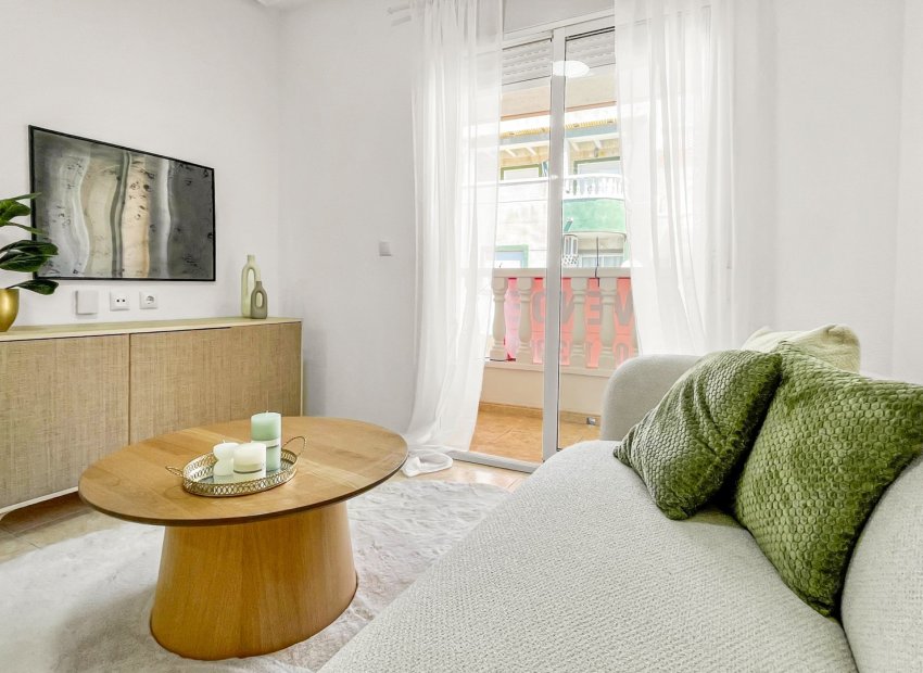 Reventa - Apartments - Flats - Torrevieia - Playa de los Locos