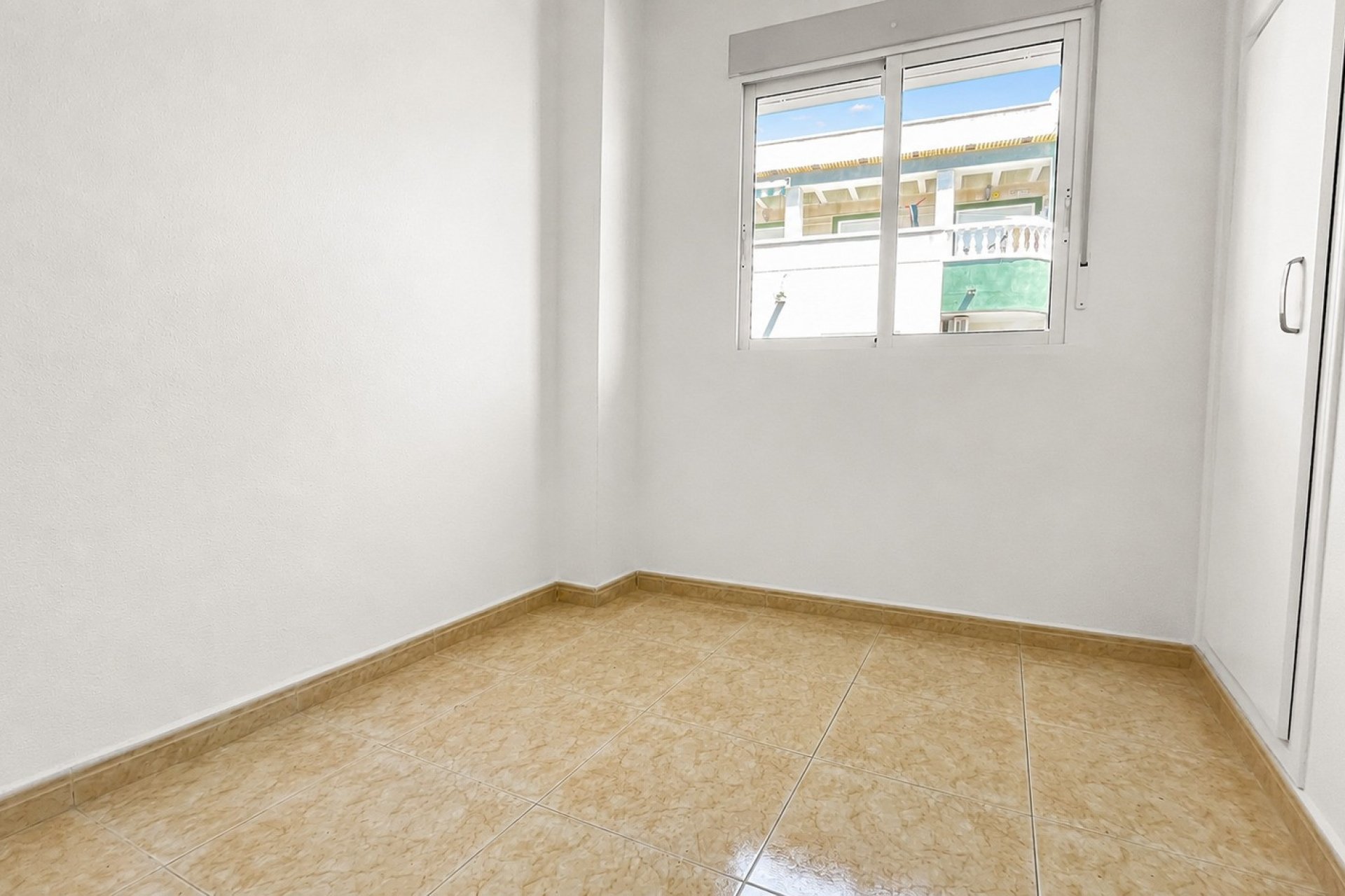 Reventa - Apartments - Flats - Torrevieia - Playa de los Locos
