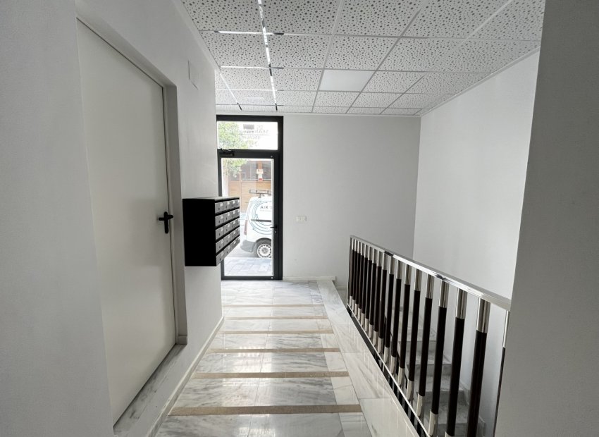 Reventa - Apartments - Flats - Torrevieia - Playa del Cura
