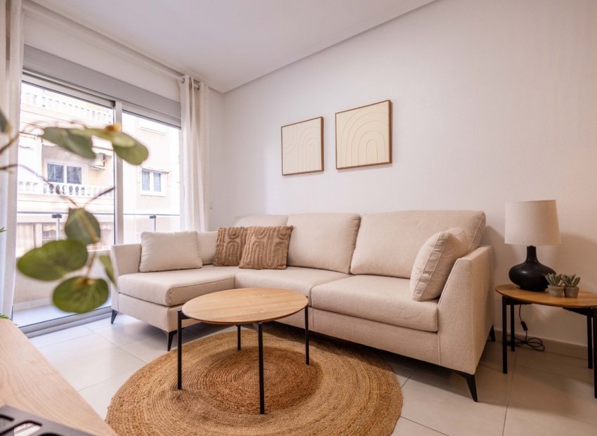 Reventa - Apartments - Flats - Torrevieia - Playa del Cura