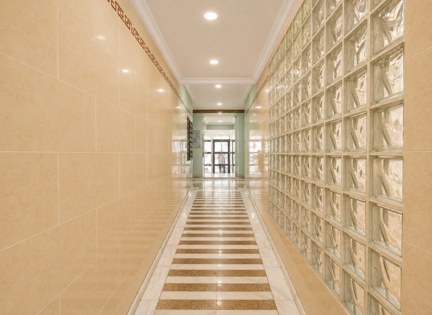 Reventa - Apartments - Flats - Torrevieia - Playa del Cura