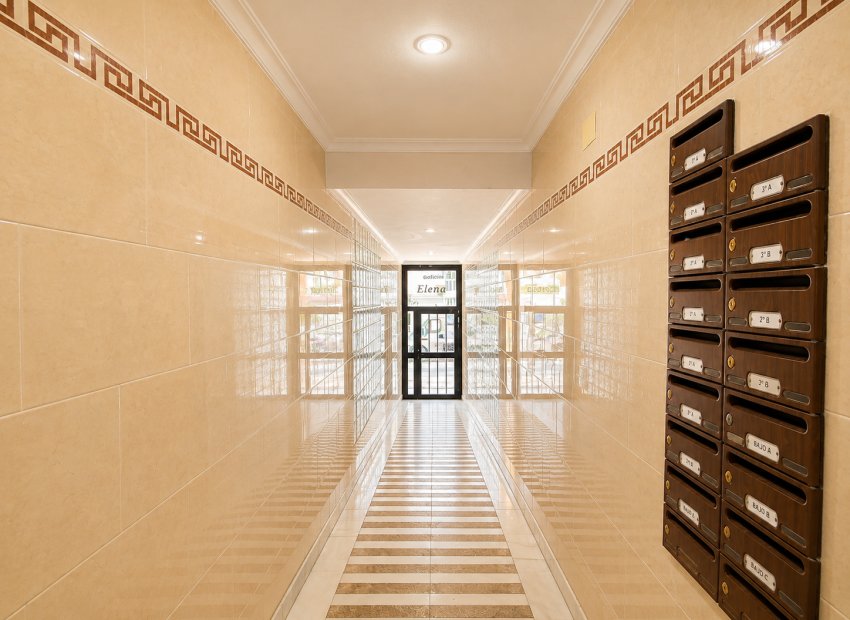Reventa - Apartments - Flats - Torrevieia - Playa del Cura