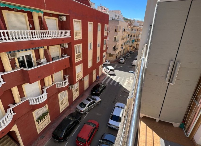 Reventa - Apartments - Flats - Torrevieia - Playa Los Locos